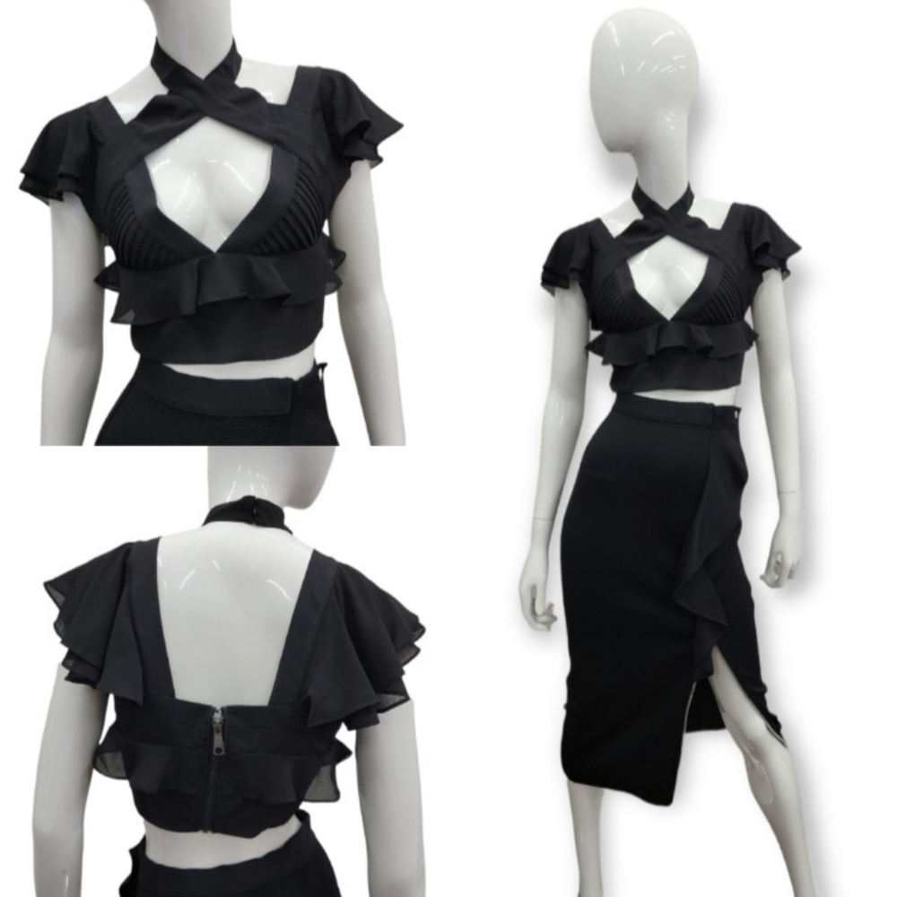*Final Price* NWOT Nasty Gal Cropped Black Flutter Top